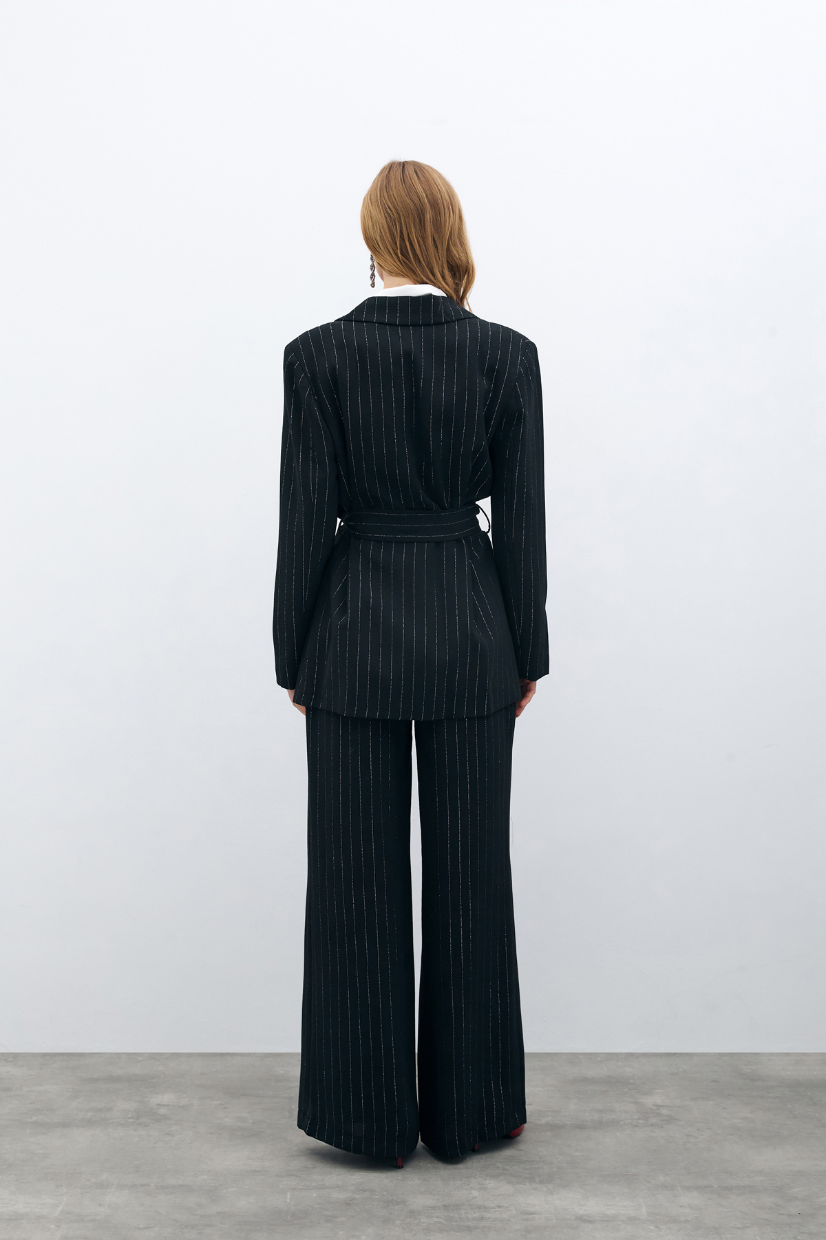 Simli Çizgili Kuşaklı Ceket - SİYAH ÇİZGİLİ