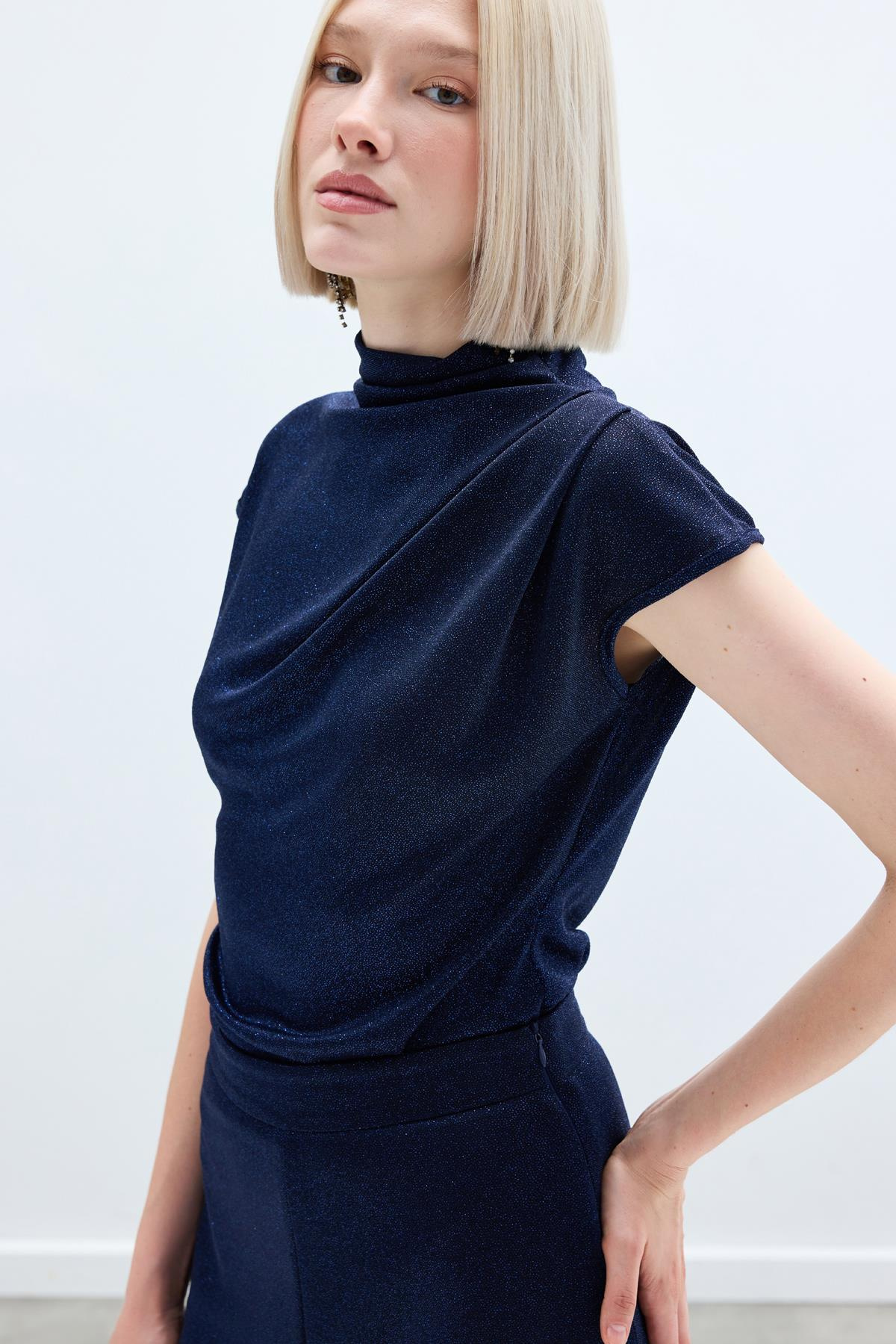 Simli Dik Yaka Bodysuit - Lacivert