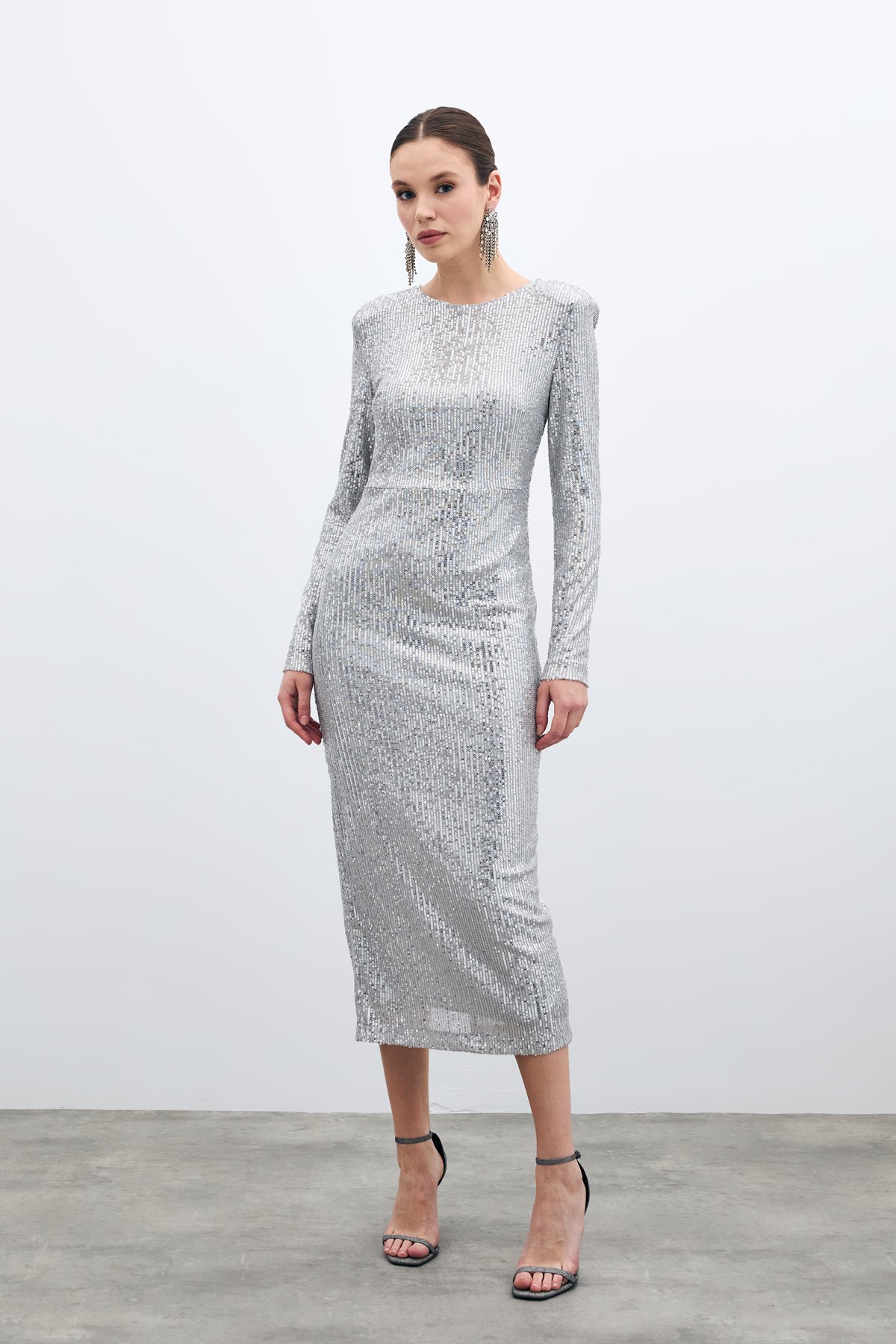 Sırt Dekolteli Payet Elbise - Gümüş