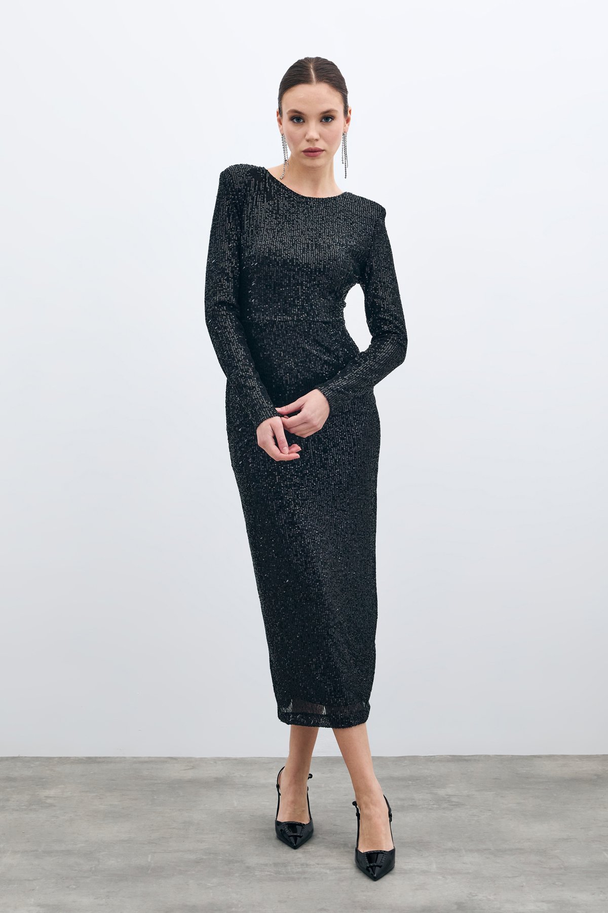 Sırt Dekolteli Payet Elbise - Siyah