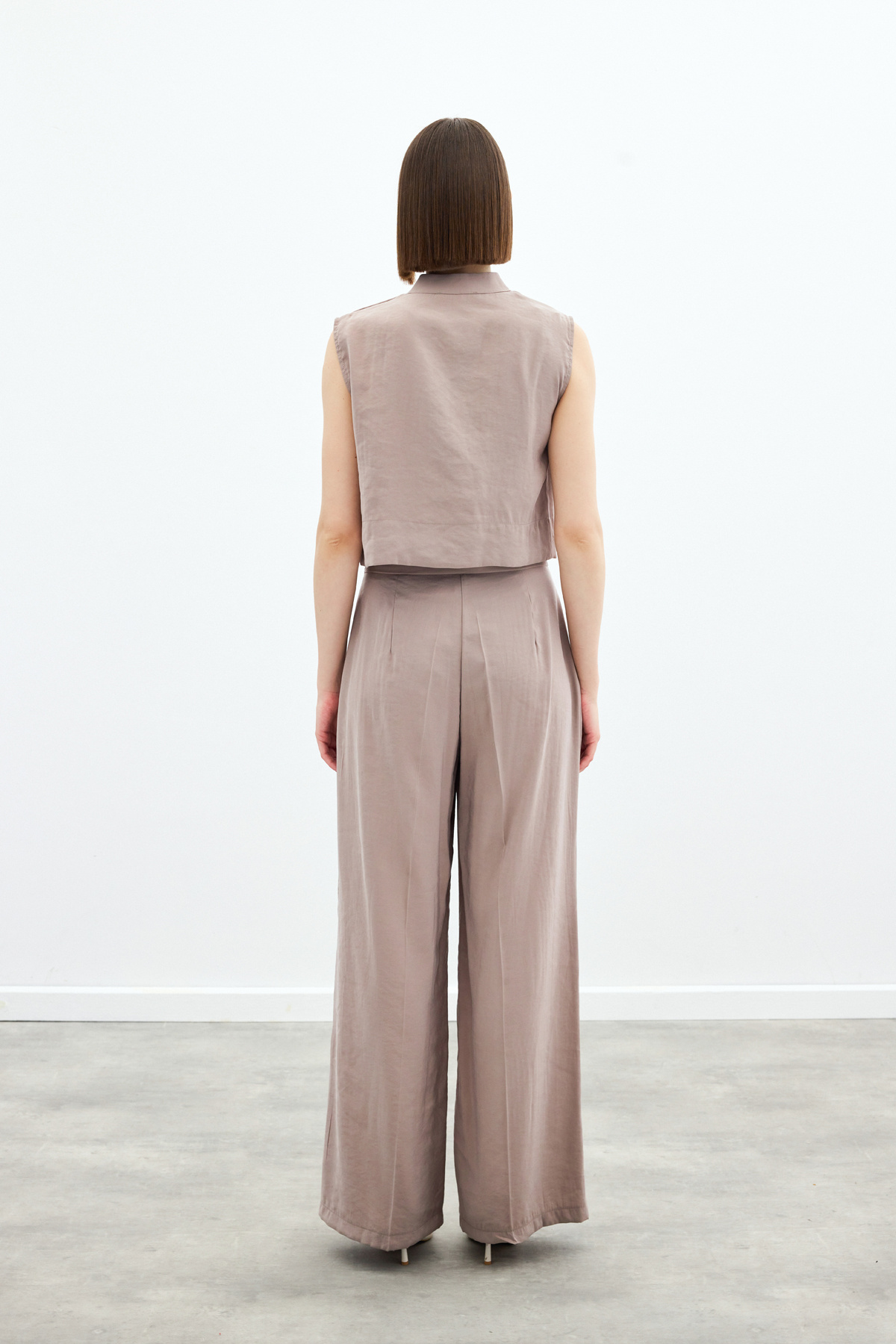 Süs Düğme Detaylı Bluz - Vizon