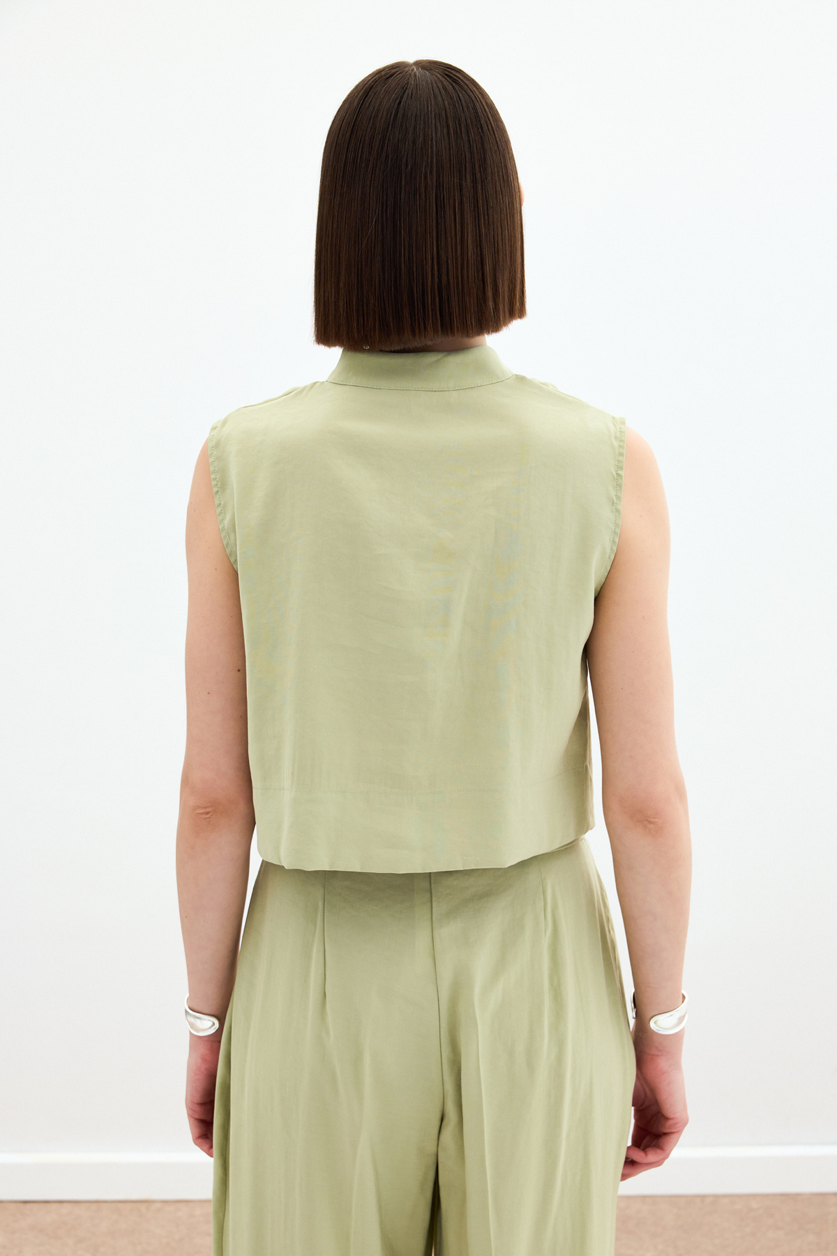 Süs Düğme Detaylı Bluz - Yağ Yeşili