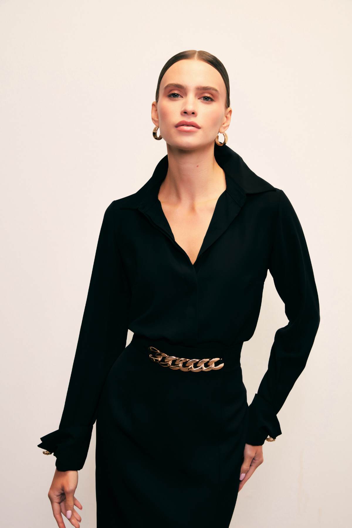 Süs Düğme Detaylı Gömlek - SİYAH