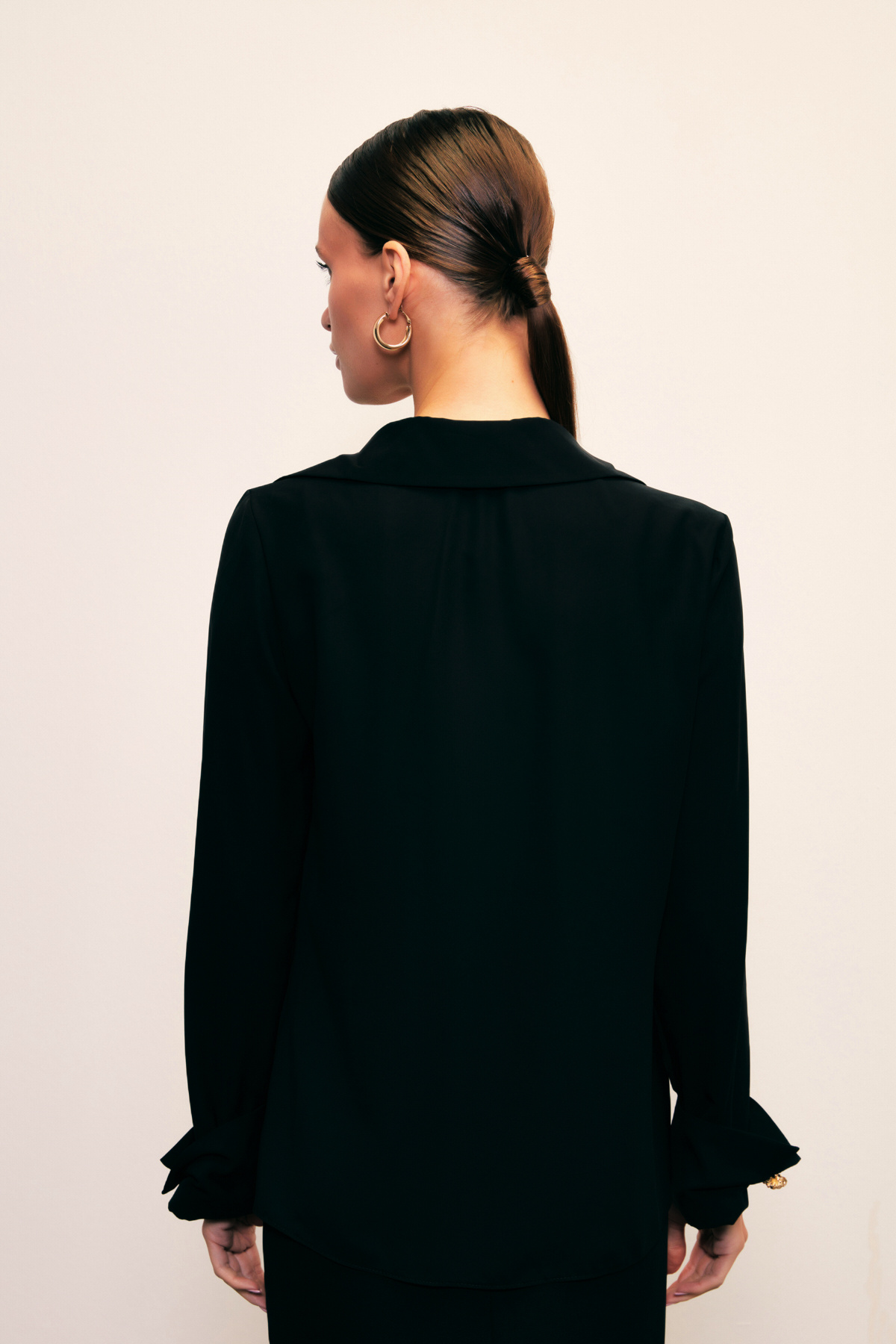 Süs Düğme Detaylı Gömlek - SİYAH