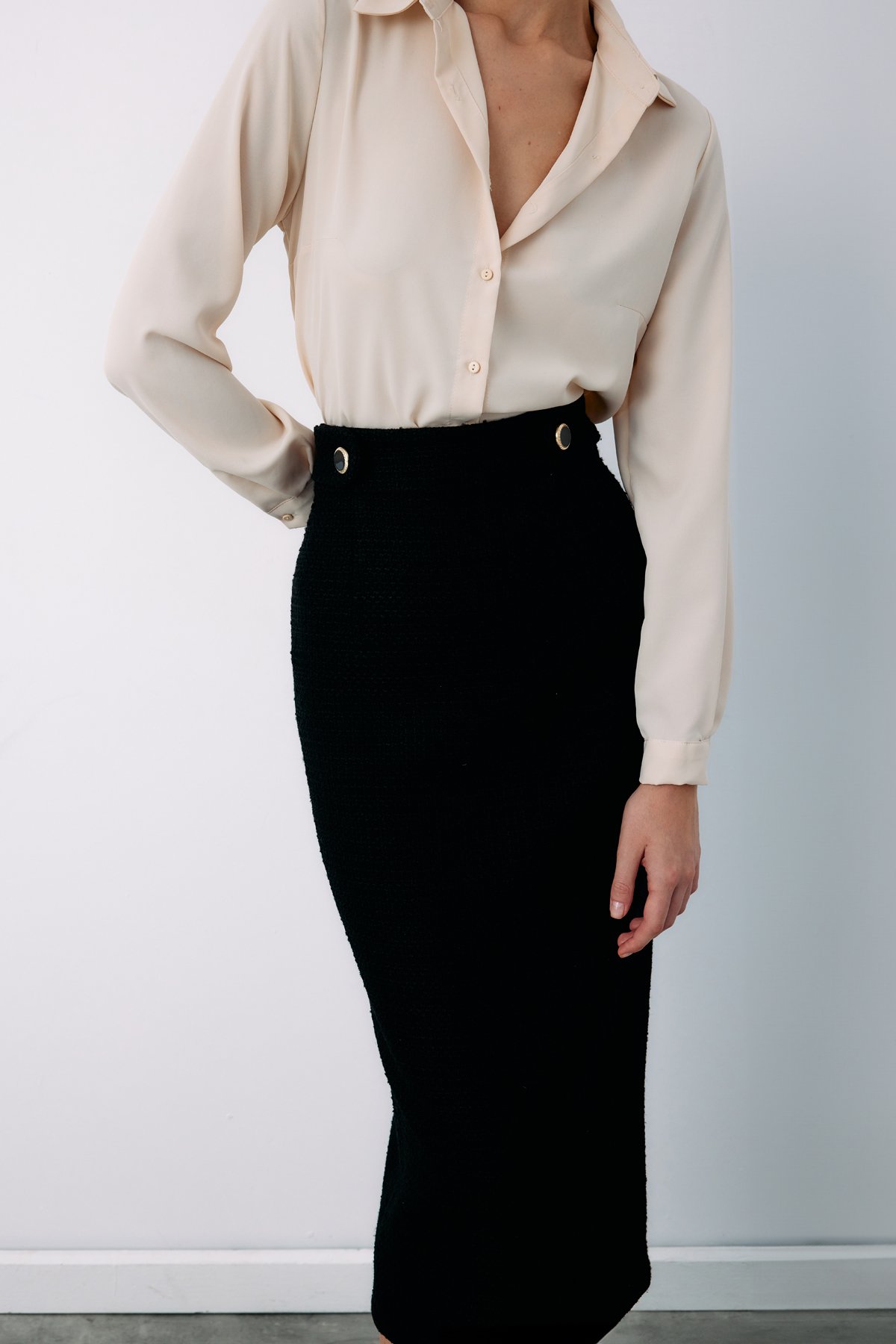 Süs Düğmeli Tüvit Kalem Etek - SİYAH