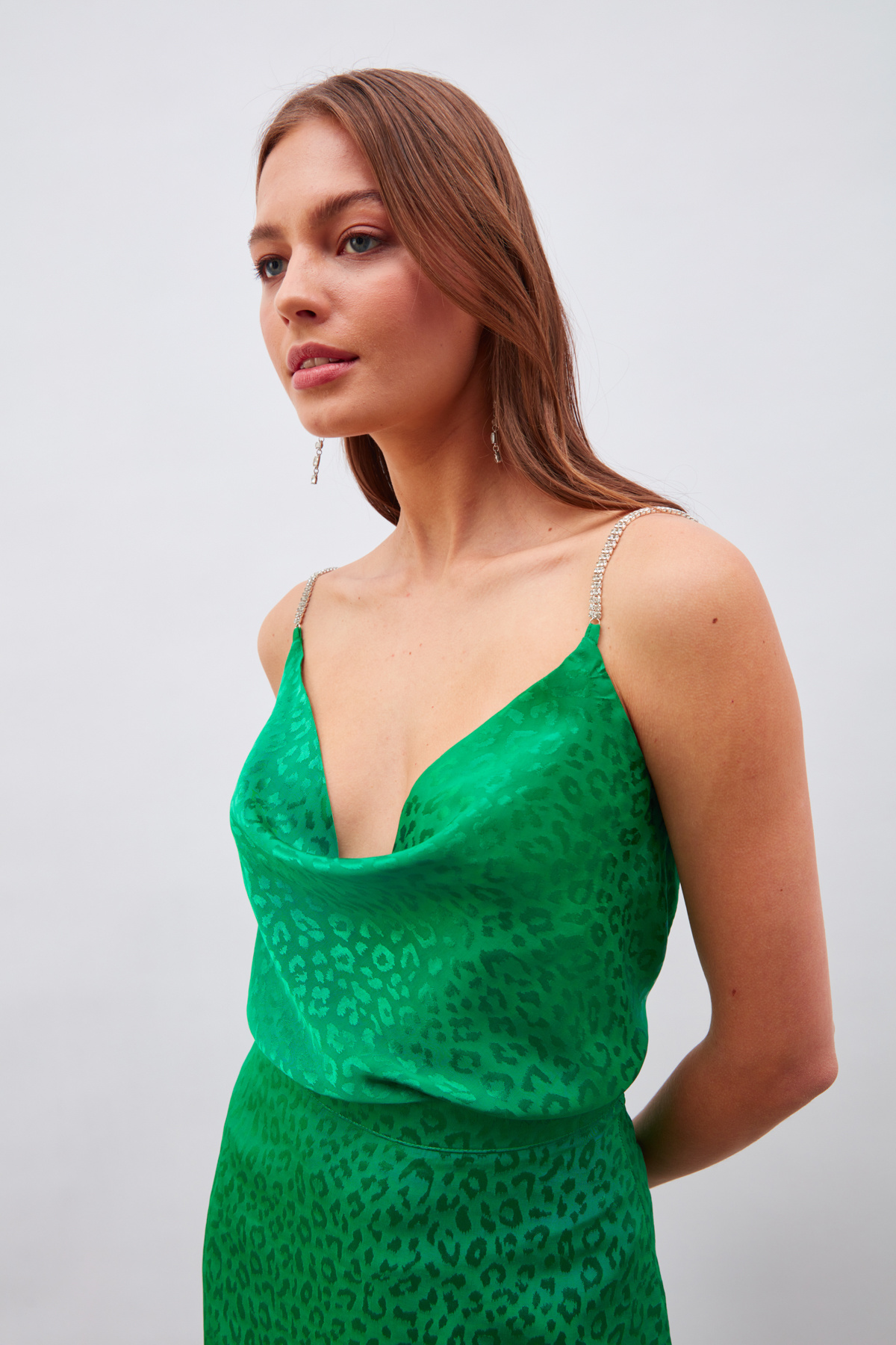 Taş Askılı Saten Bluz - YEŞİL