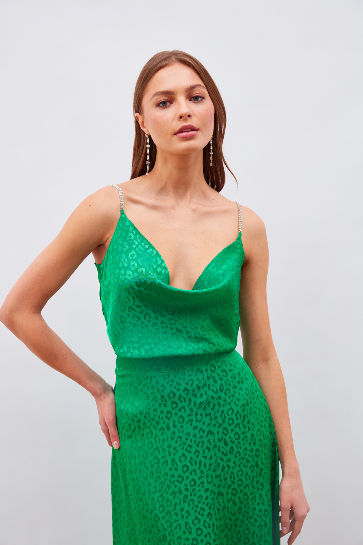 Taş Askılı Saten Bluz - YEŞİL