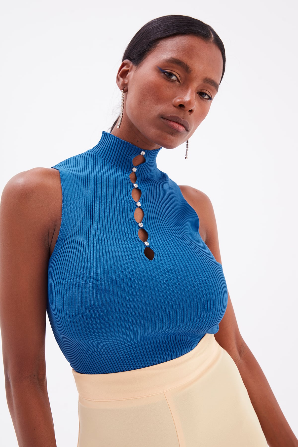 Stone Detailed Sleeveless Knitwear - BLUES