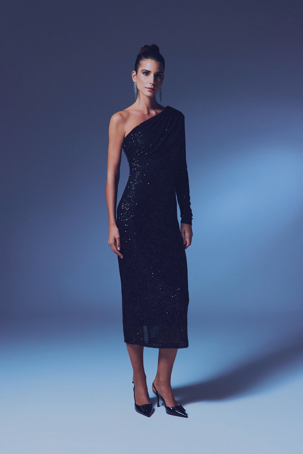 Tek Kollu Payet Elbise - SİYAH