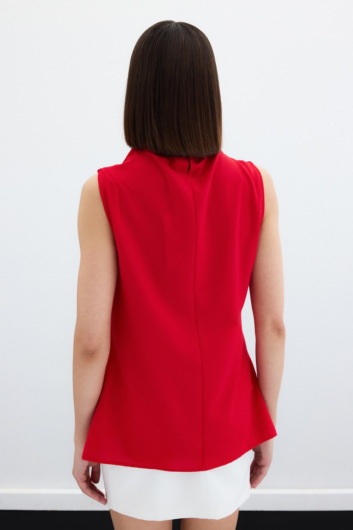 Tek Omuz Aksesuarlı Bluz - Kırmızı