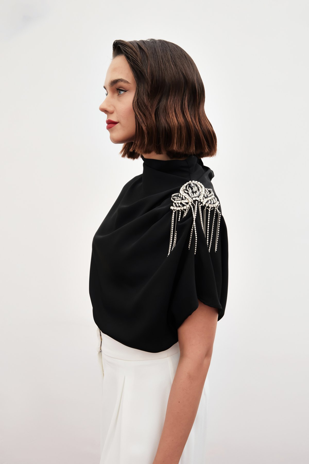One Shoulder Accessory Casual Blouse - BLACK