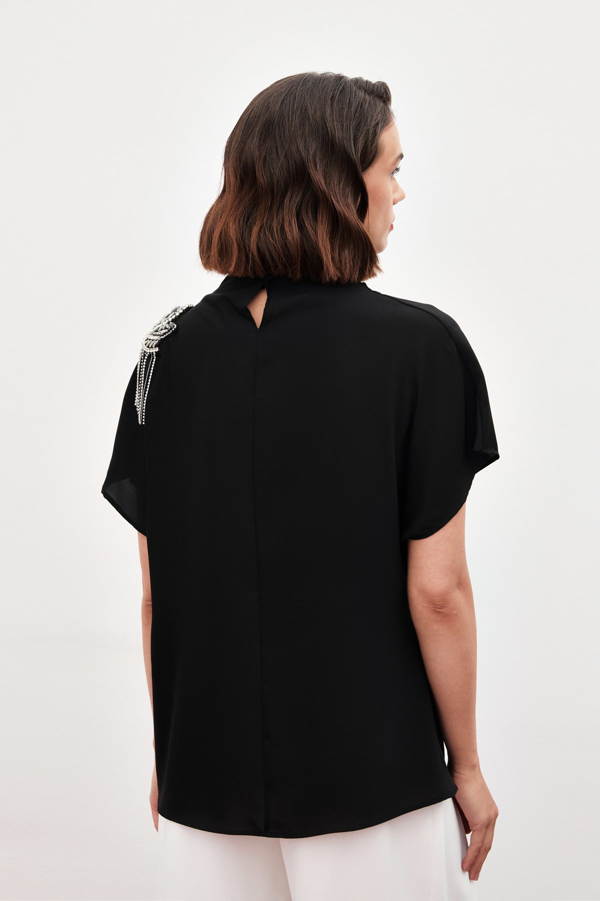 One Shoulder Accessory Casual Blouse - BLACK