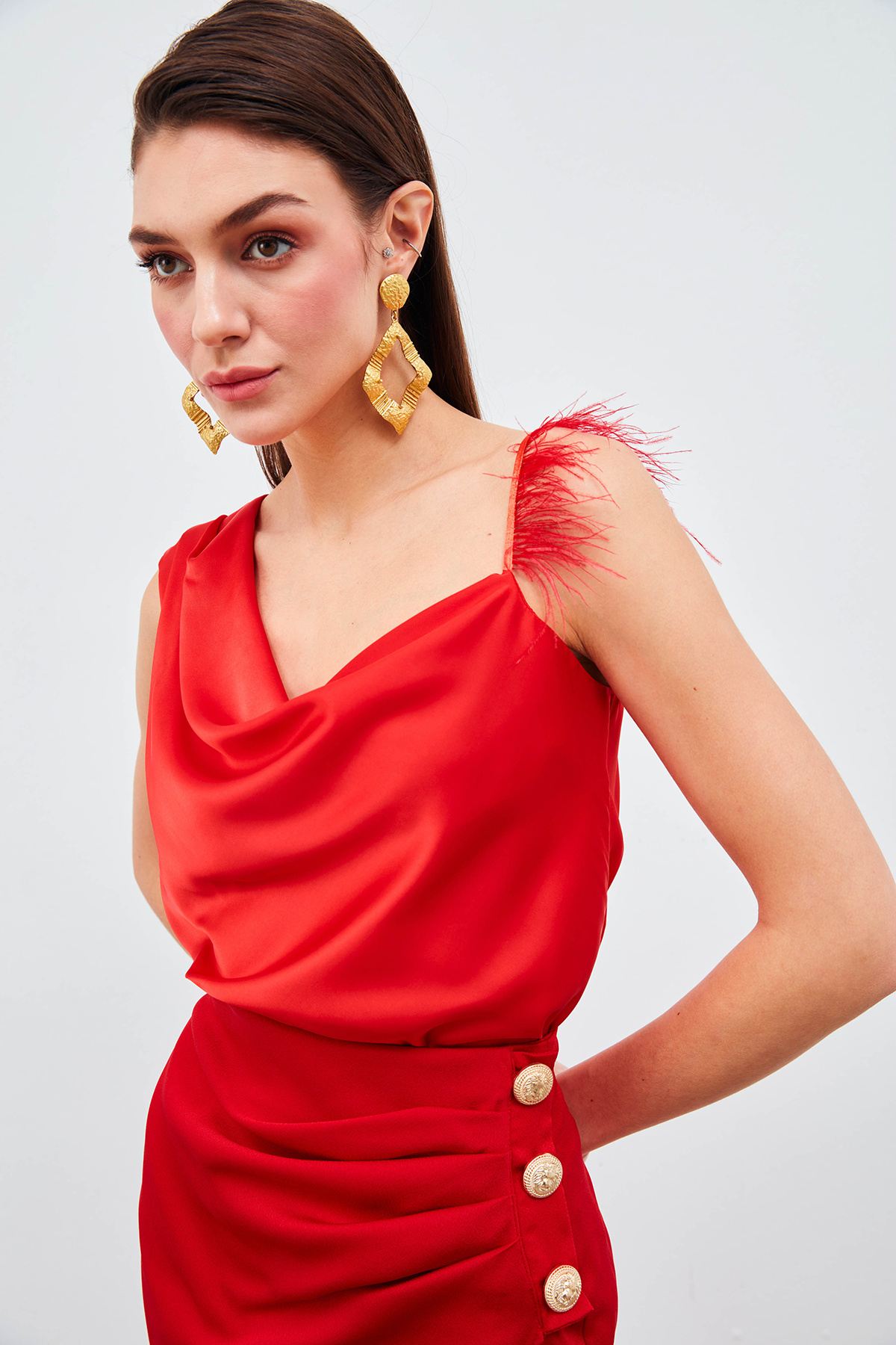 Tüh Askılı Degaje Bluz - KIRMIZI