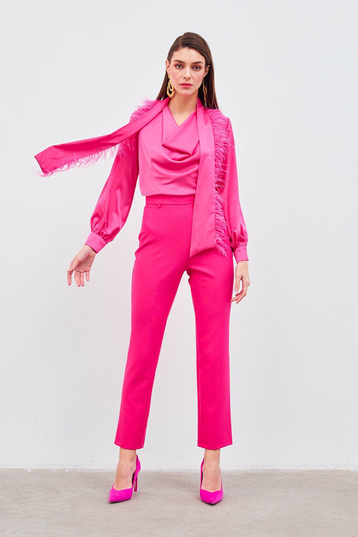 Tüy Detaylı Bluz - FUŞYA