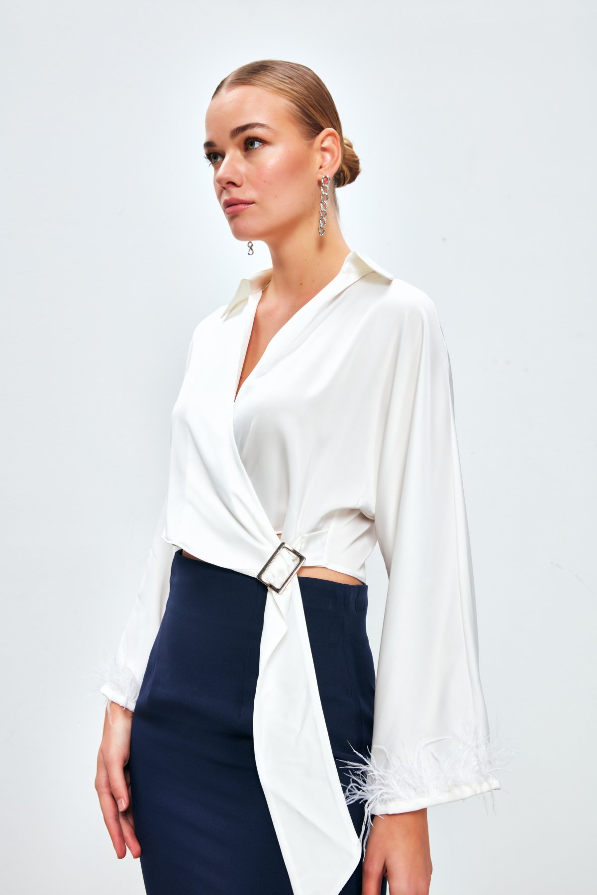 Feather Detailed Loose Blouse - ECRU