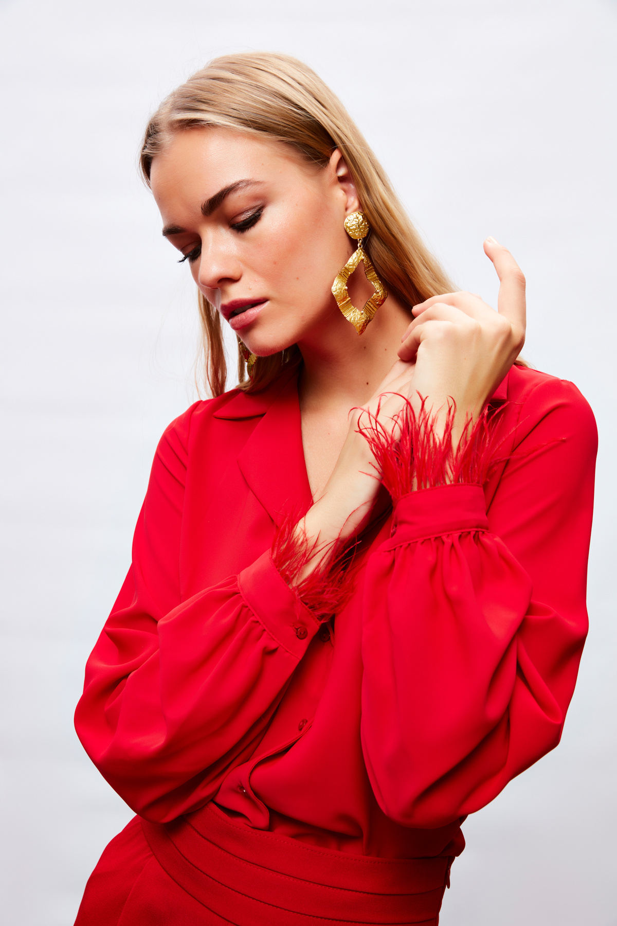 Tüy Detaylı Salaş Gömlek - KIRMIZI