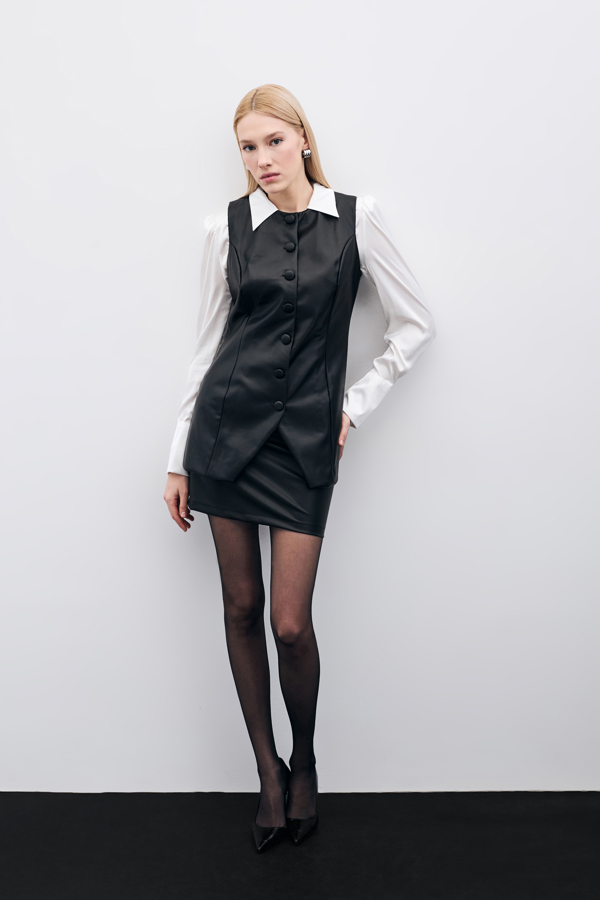 Uzun Deri Yelek - Siyah