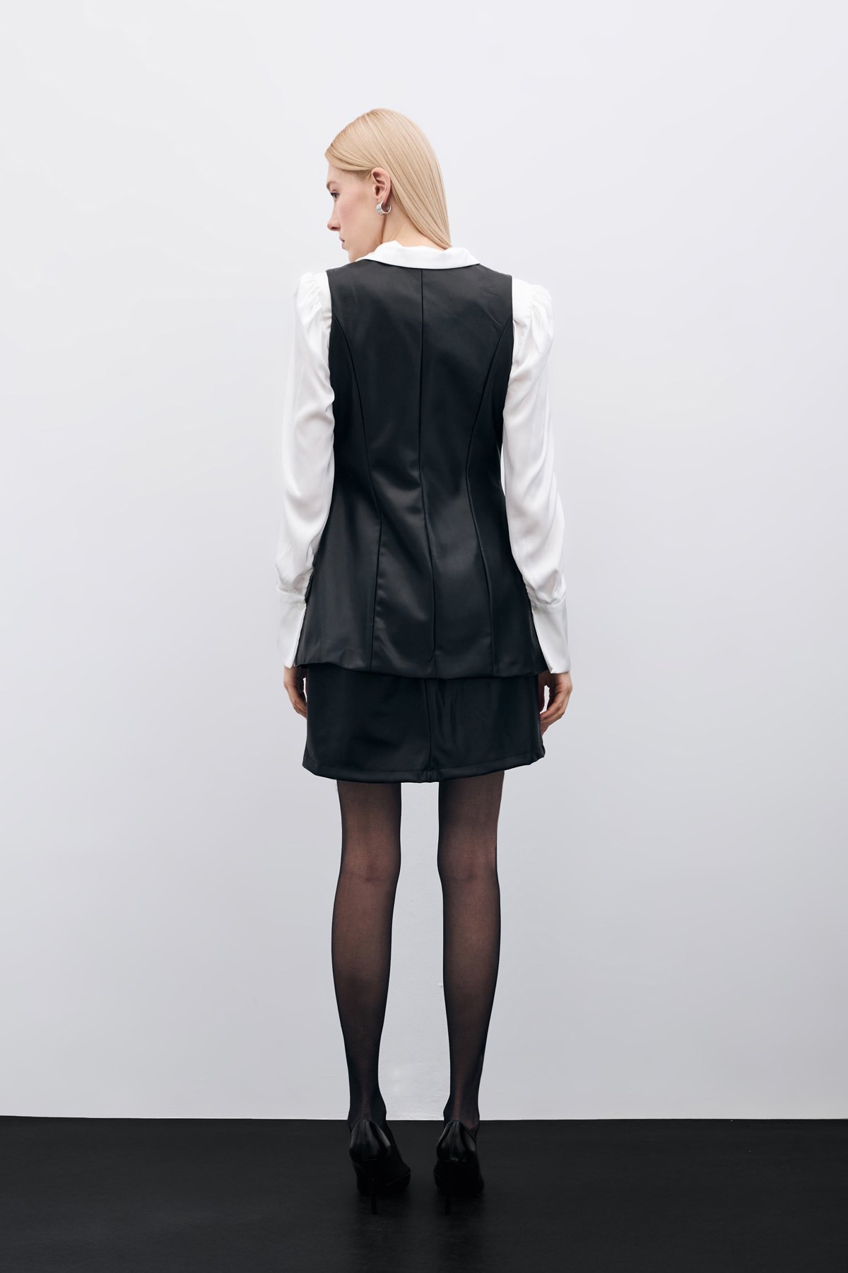 Uzun Deri Yelek - Siyah