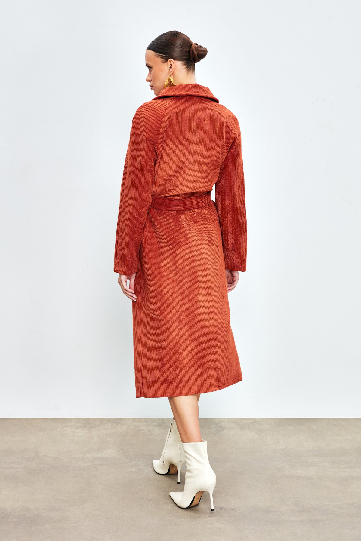 Uzun Kadife Trençkot - GUL KURUSU