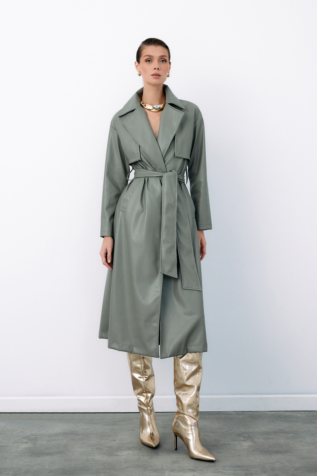 Uzun  kemerli deri  trenç - ÇAĞLA YEŞİLİ