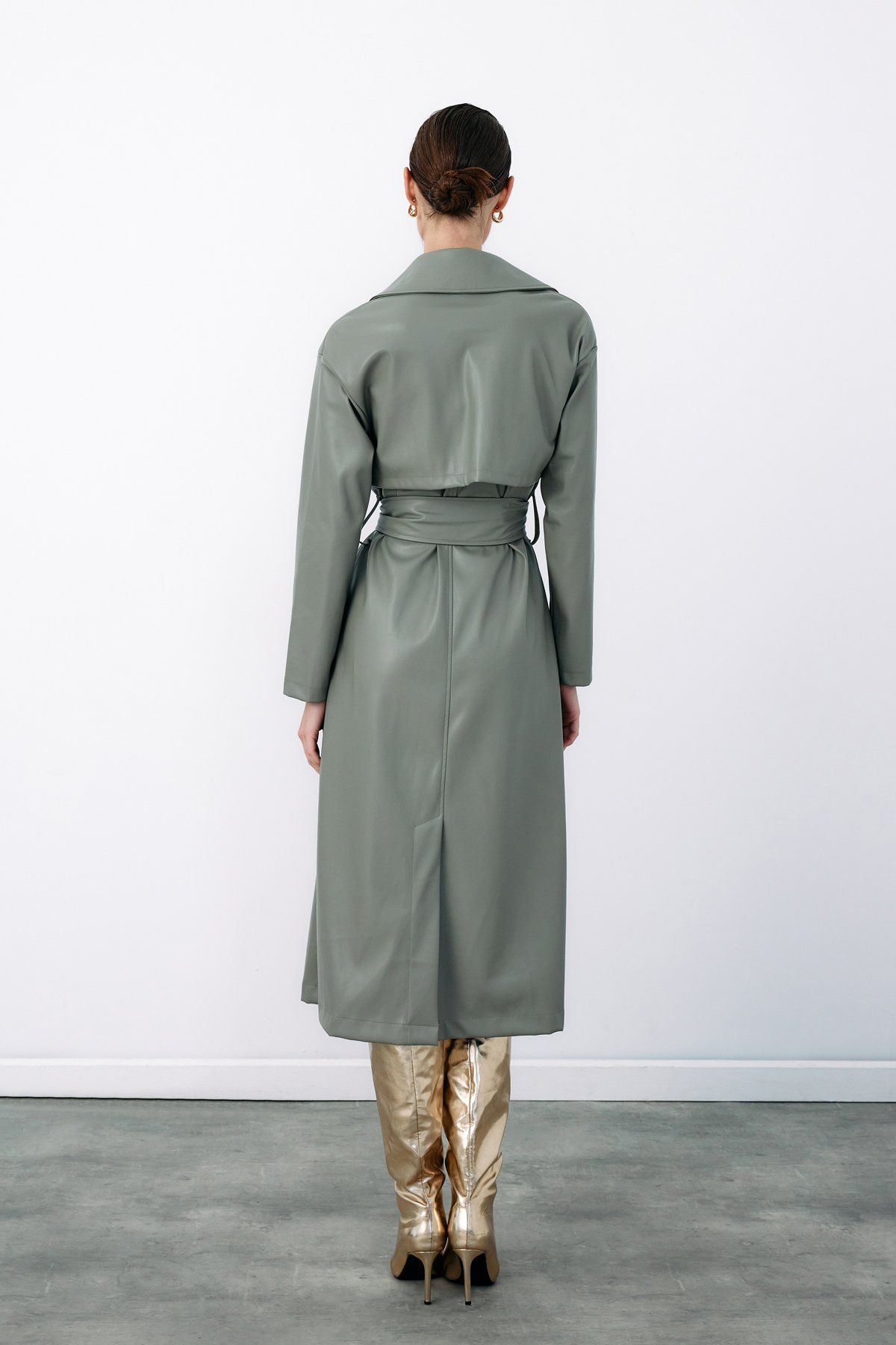 Uzun  kemerli deri  trenç - ÇAĞLA YEŞİLİ