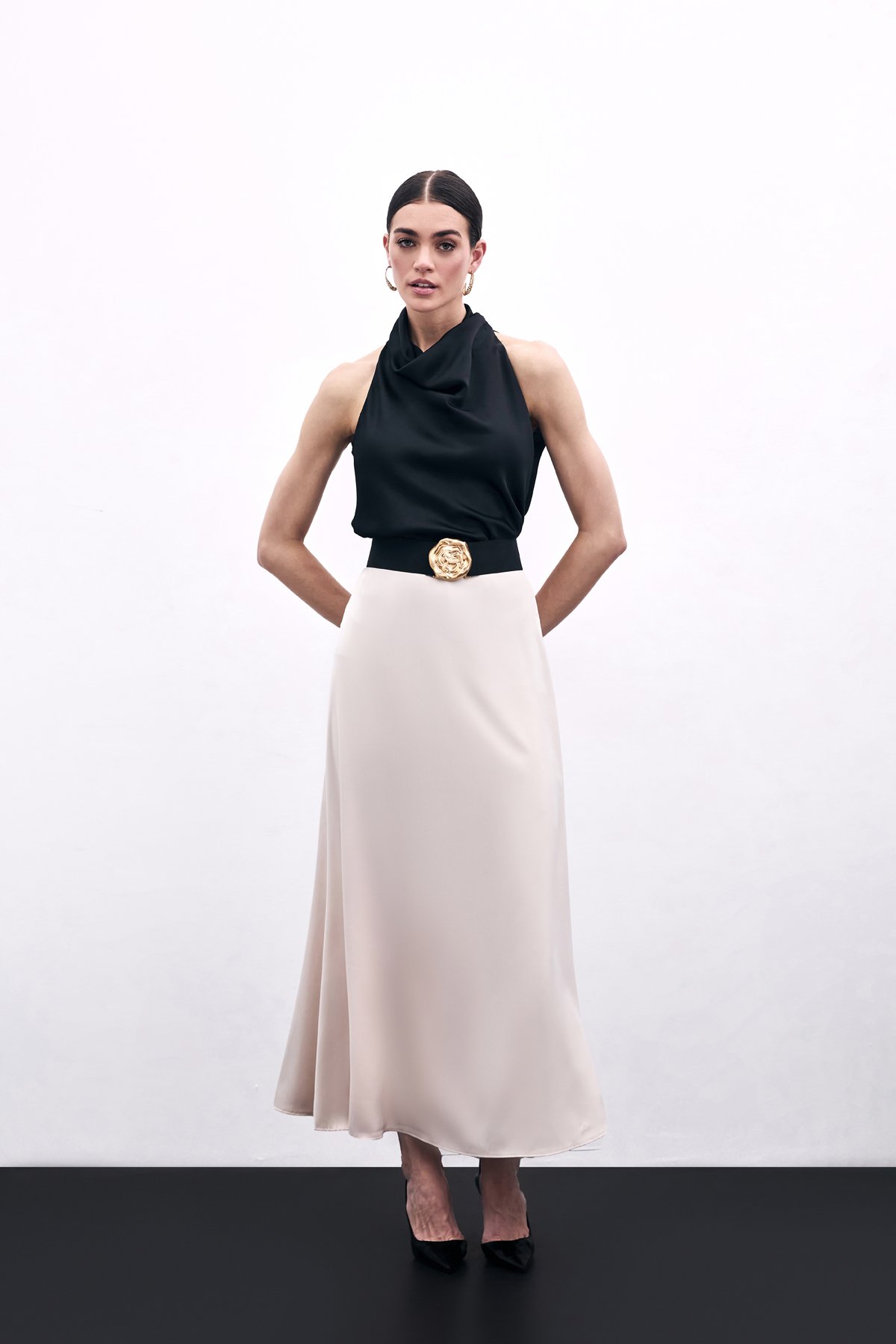 Uzun Saten Etek - Bej