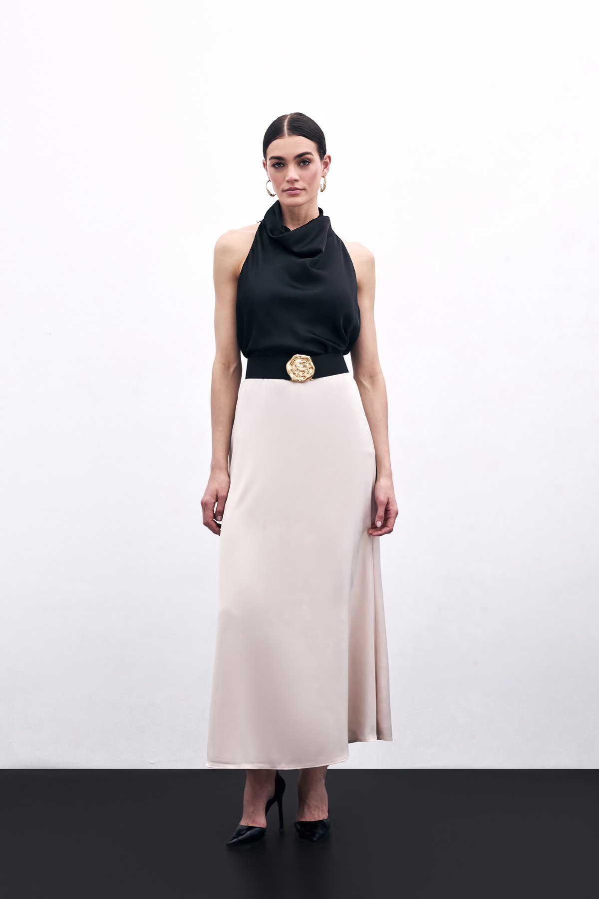 Uzun Saten Etek - Bej