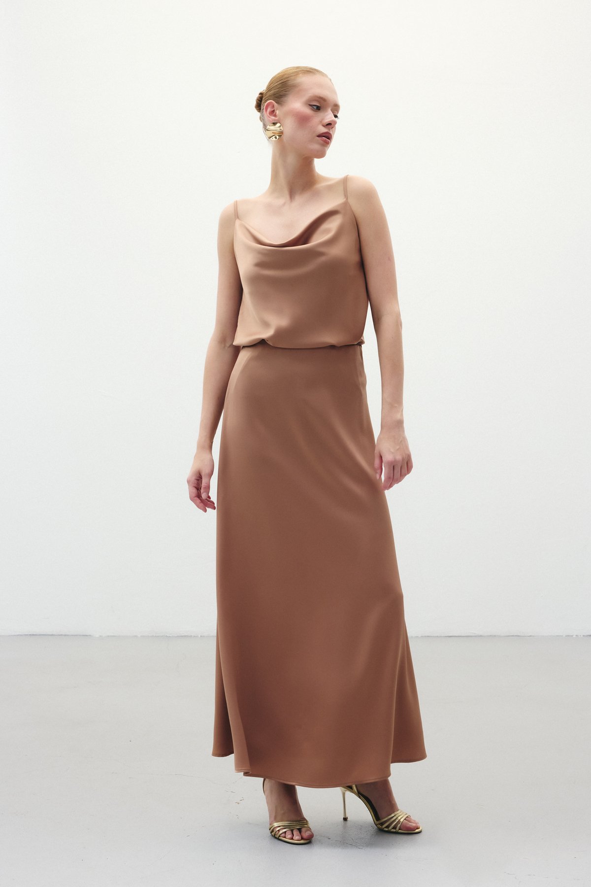 Uzun Saten Etek - Camel