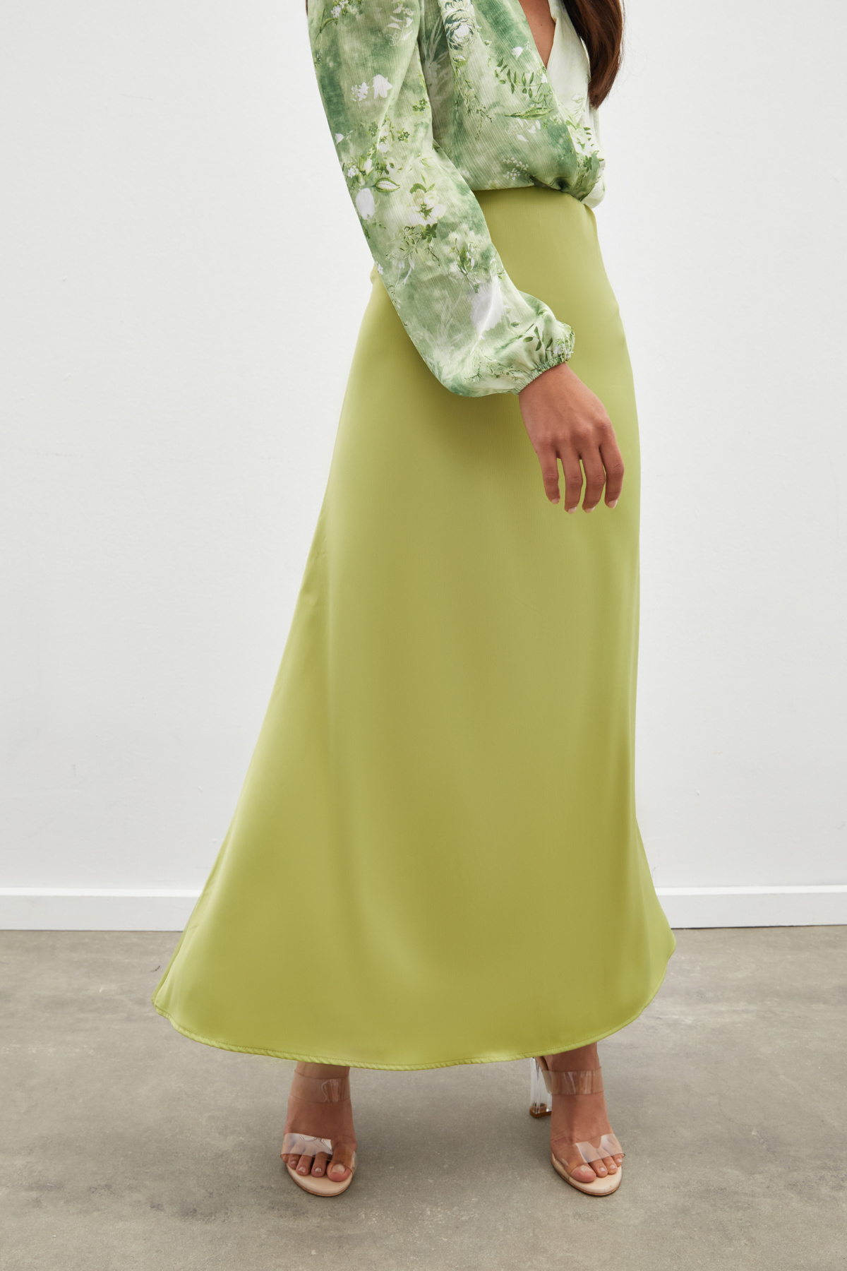 Uzun Saten Etek - YAĞ YEŞİLİ
