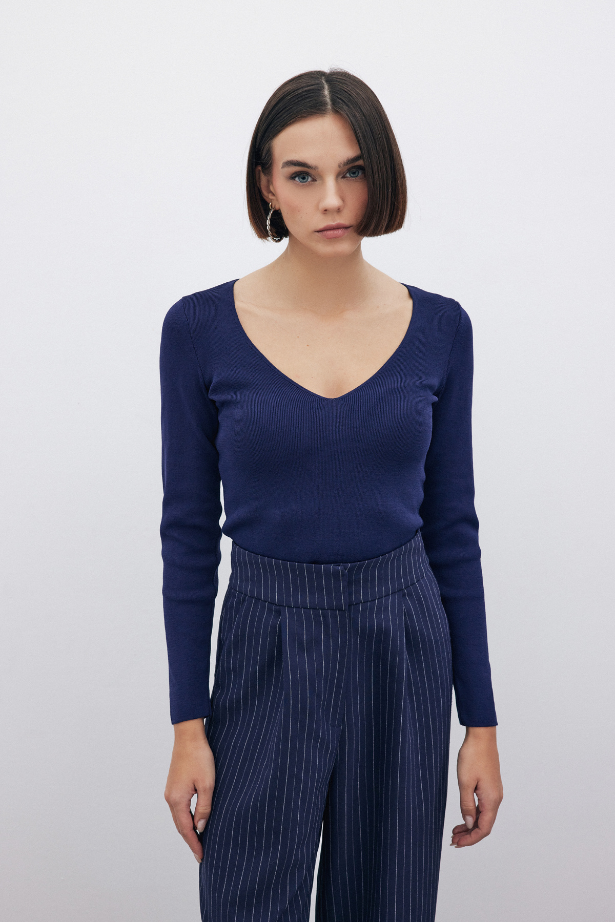 V Neck Crop Knitwear - BLUE