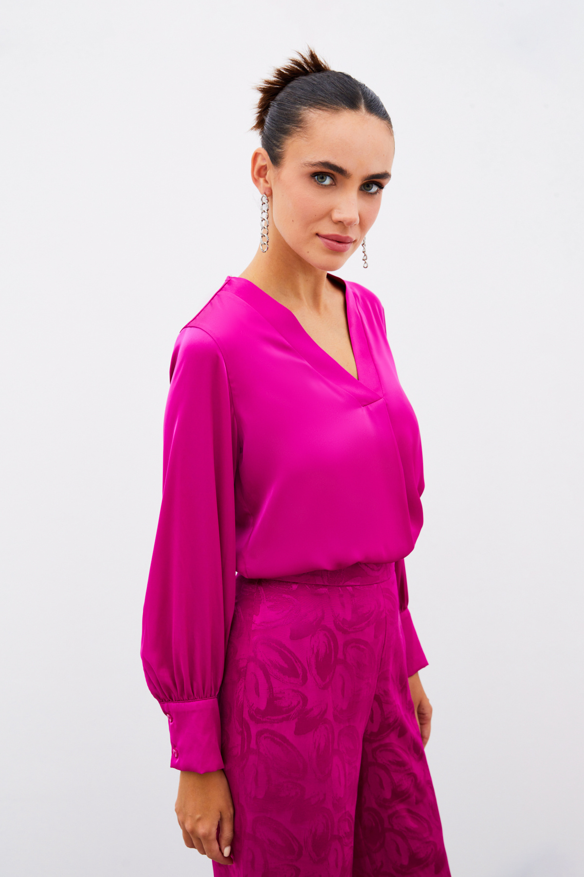 V Yaka Saten Bluz - FUSYA