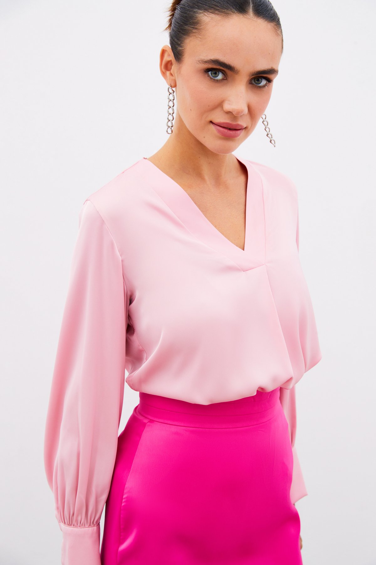 V Yaka Saten Bluz - PEMBE