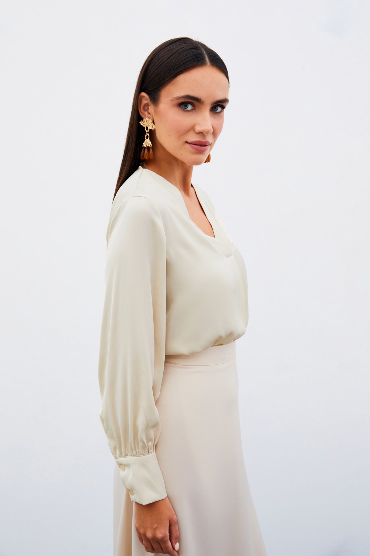 V Yaka Saten Bluz - TAŞ