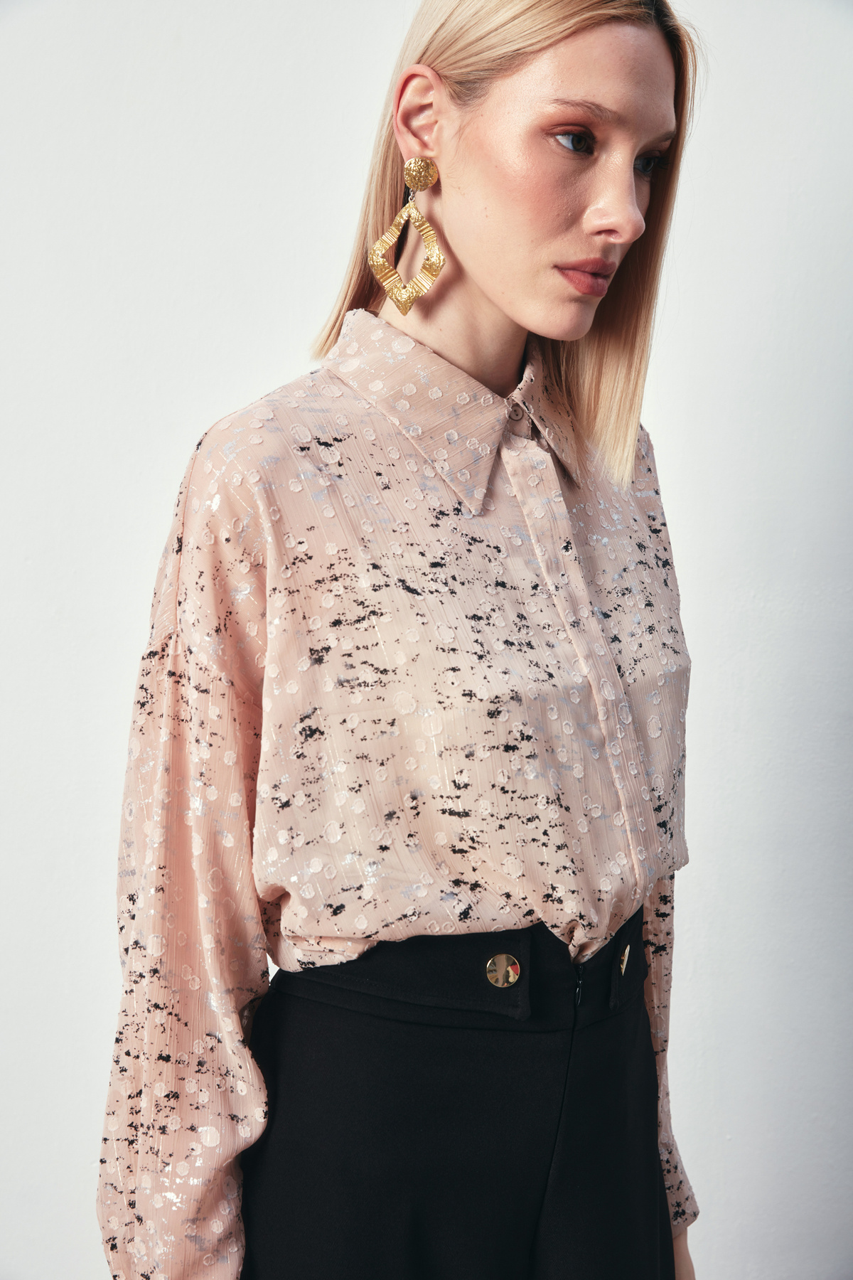 Varaklı Geniş Gömlek - PUDRA-GÜMÜŞ