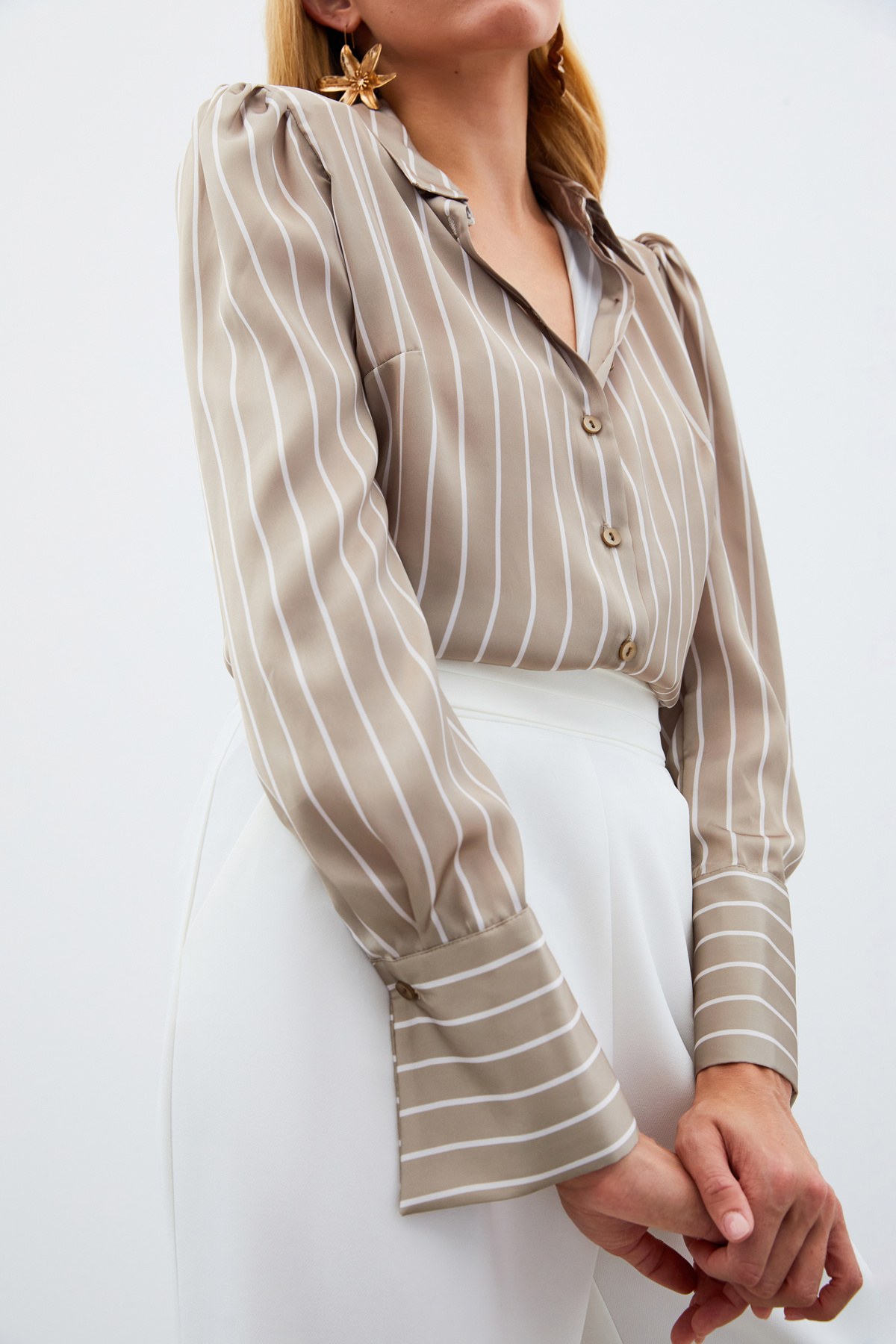 Vatkalı Çizgili Gömlek - BEJ