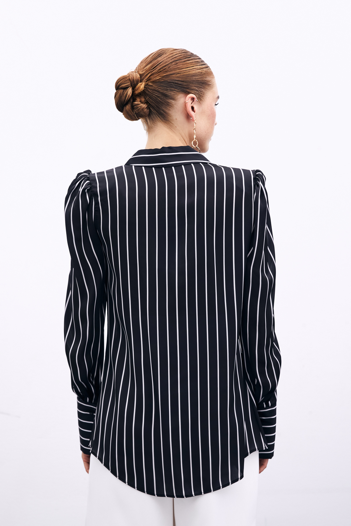 Vatkalı Çizgili Gömlek - Siyah