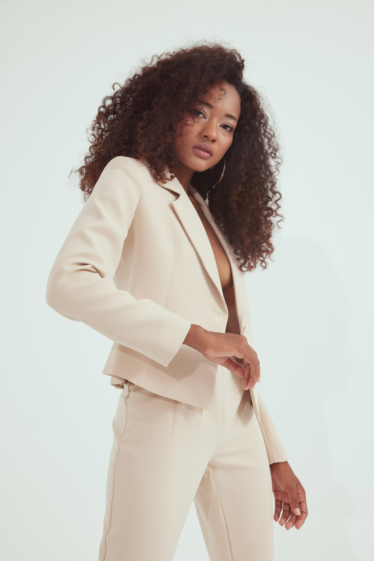 Vatkalı  crop blazer ceket - TAŞ