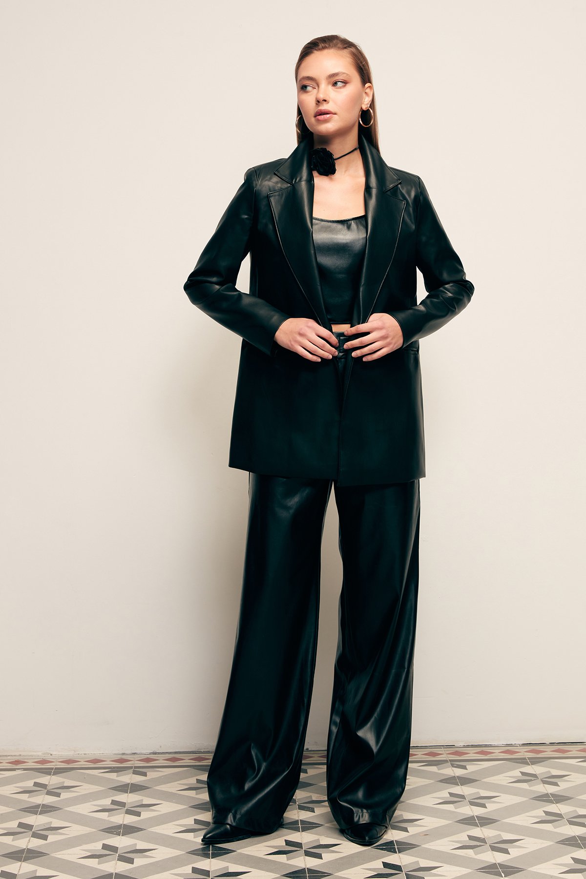 Vatkalı Deri Ceket - SİYAH