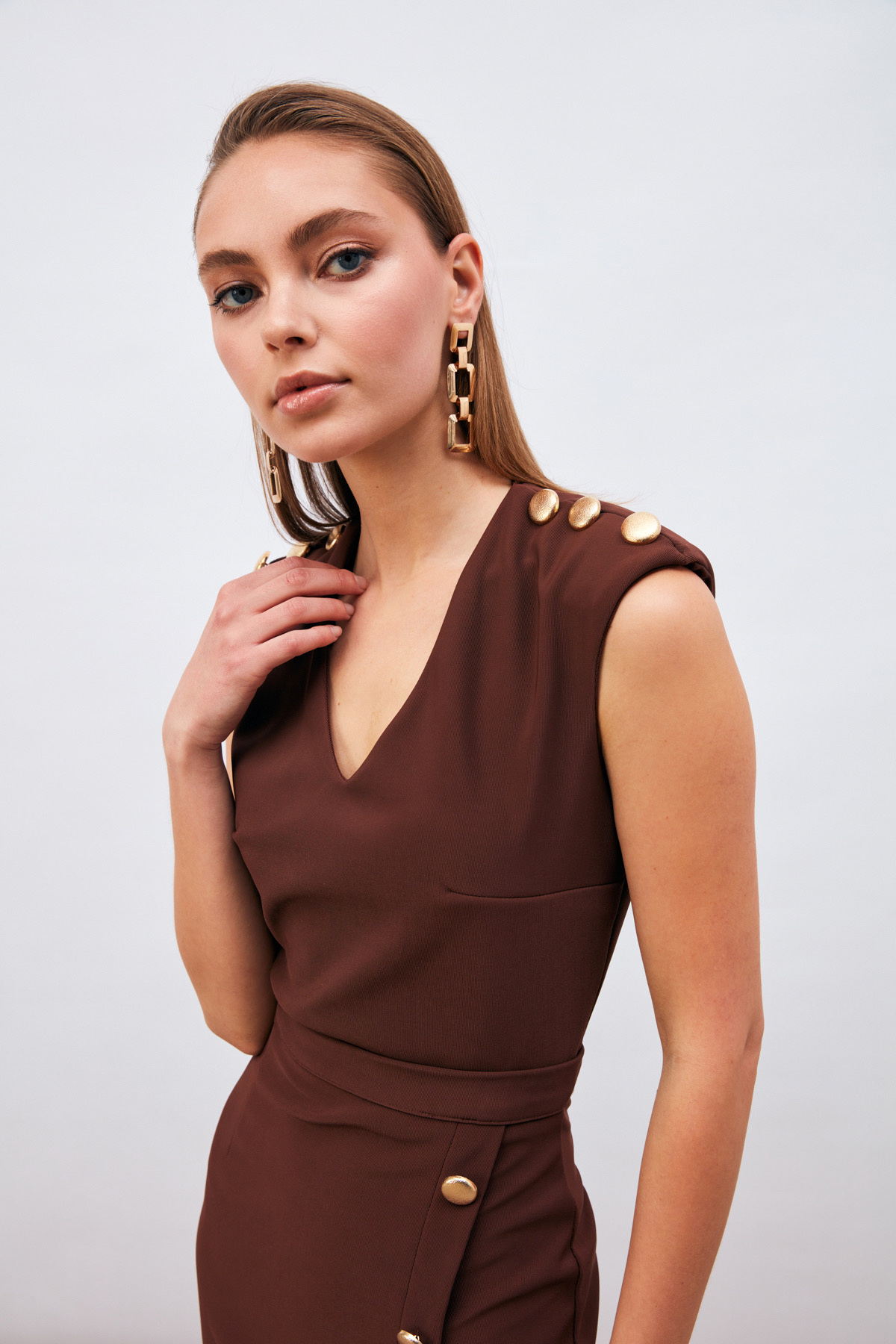 Vatkalı Gold Düğmeli Bluz - KAHVE