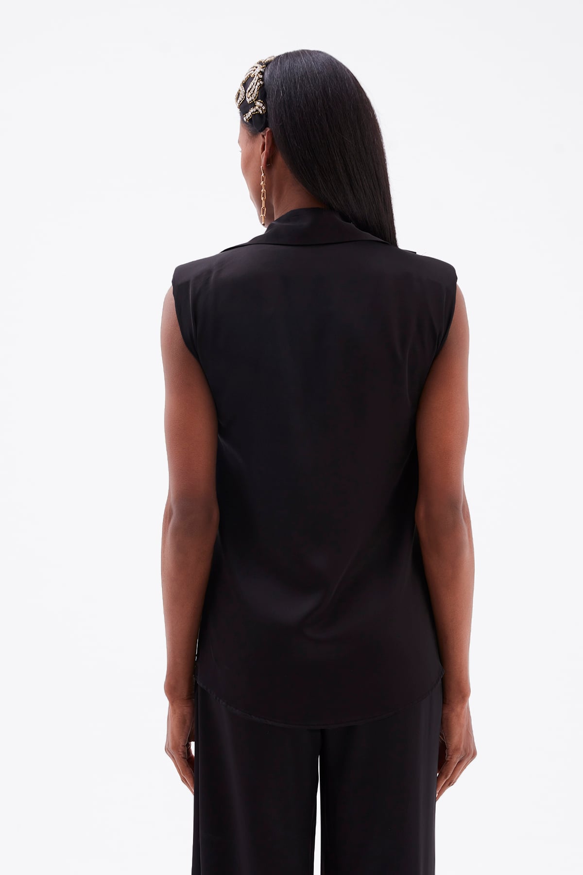 Waistless Sleeveless Satin Shirt - BLACK