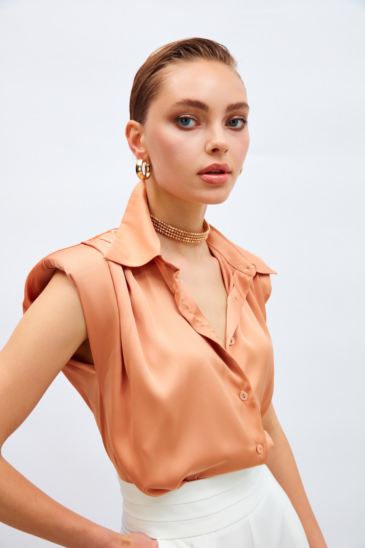 Waistless Sleeveless Satin Shirt - Salmon