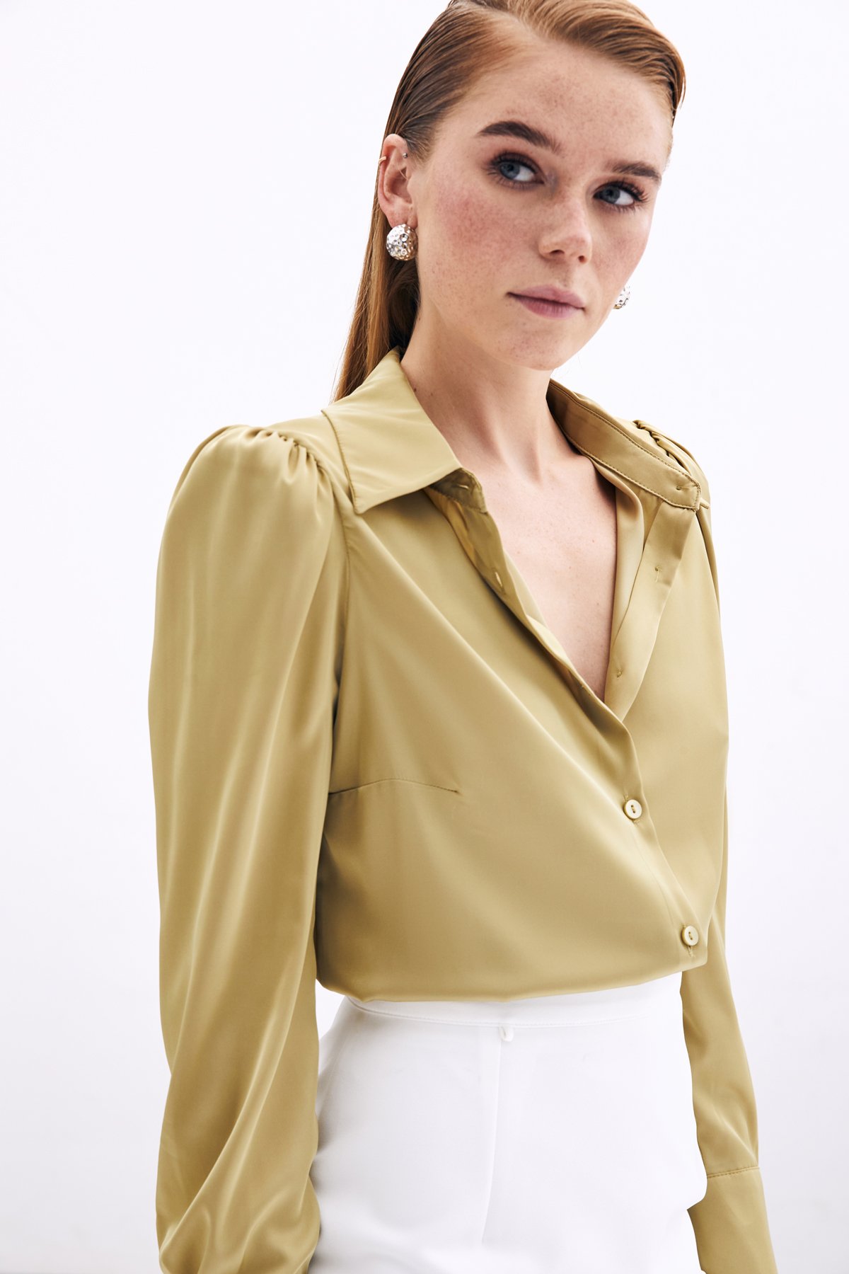 Vatkalı Saten Gömlek - Sütlü Kahve