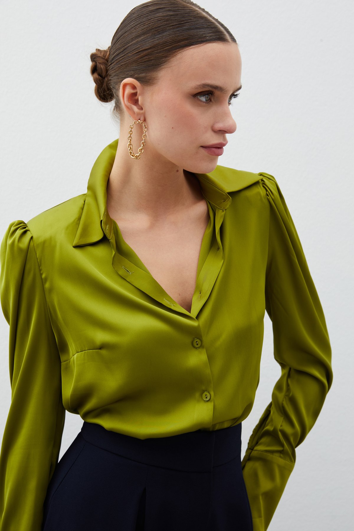 Vatkalı Saten Gömlek - YAĞ YEŞİLİ