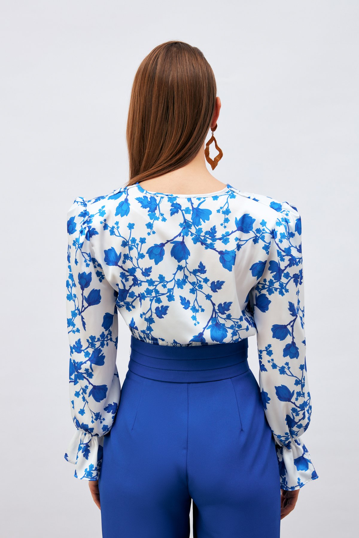 Volanlı Kol Detaylı Saten Bluz - SAX MAVİ