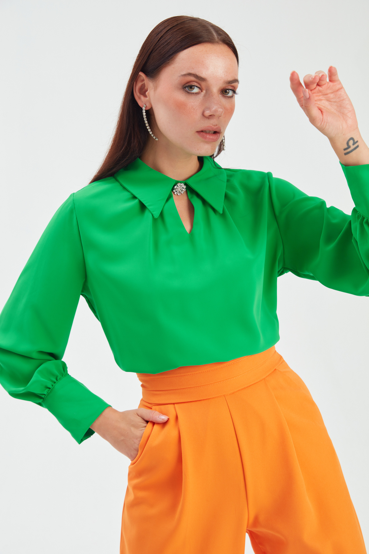 Collar Accessory Blouse - GREEN