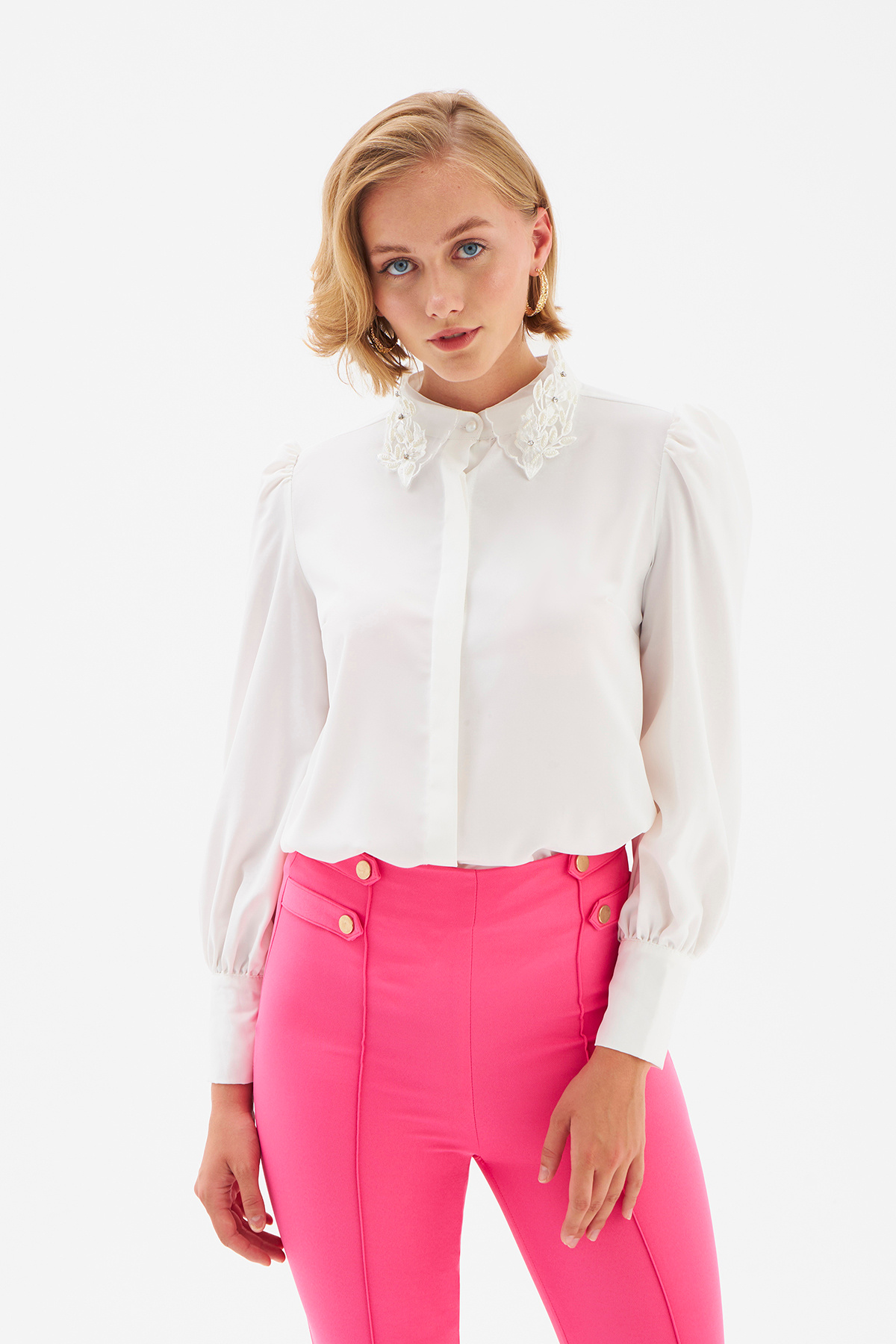 Yaka Detaylı Klasik Gömlek - EKRU