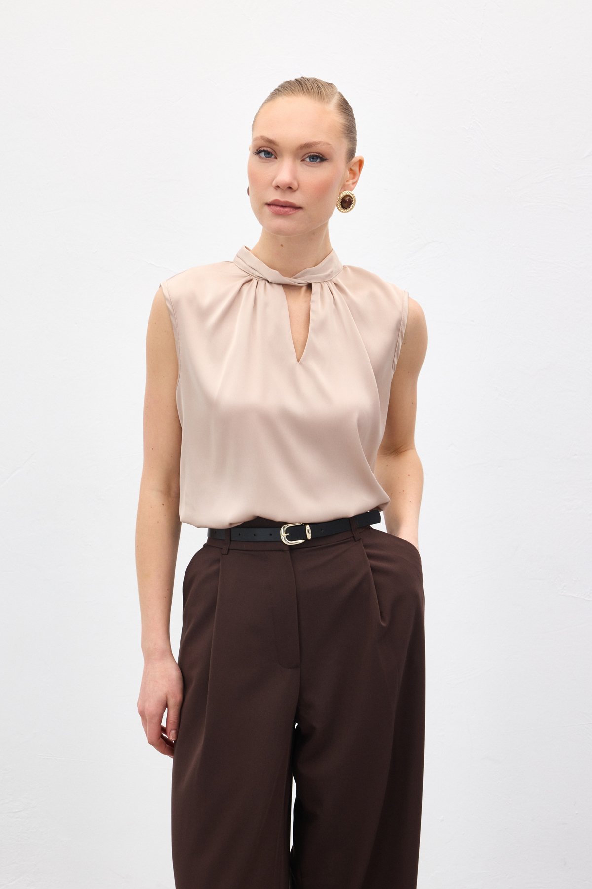 Collar Detailed Satin Blouse - Beıge