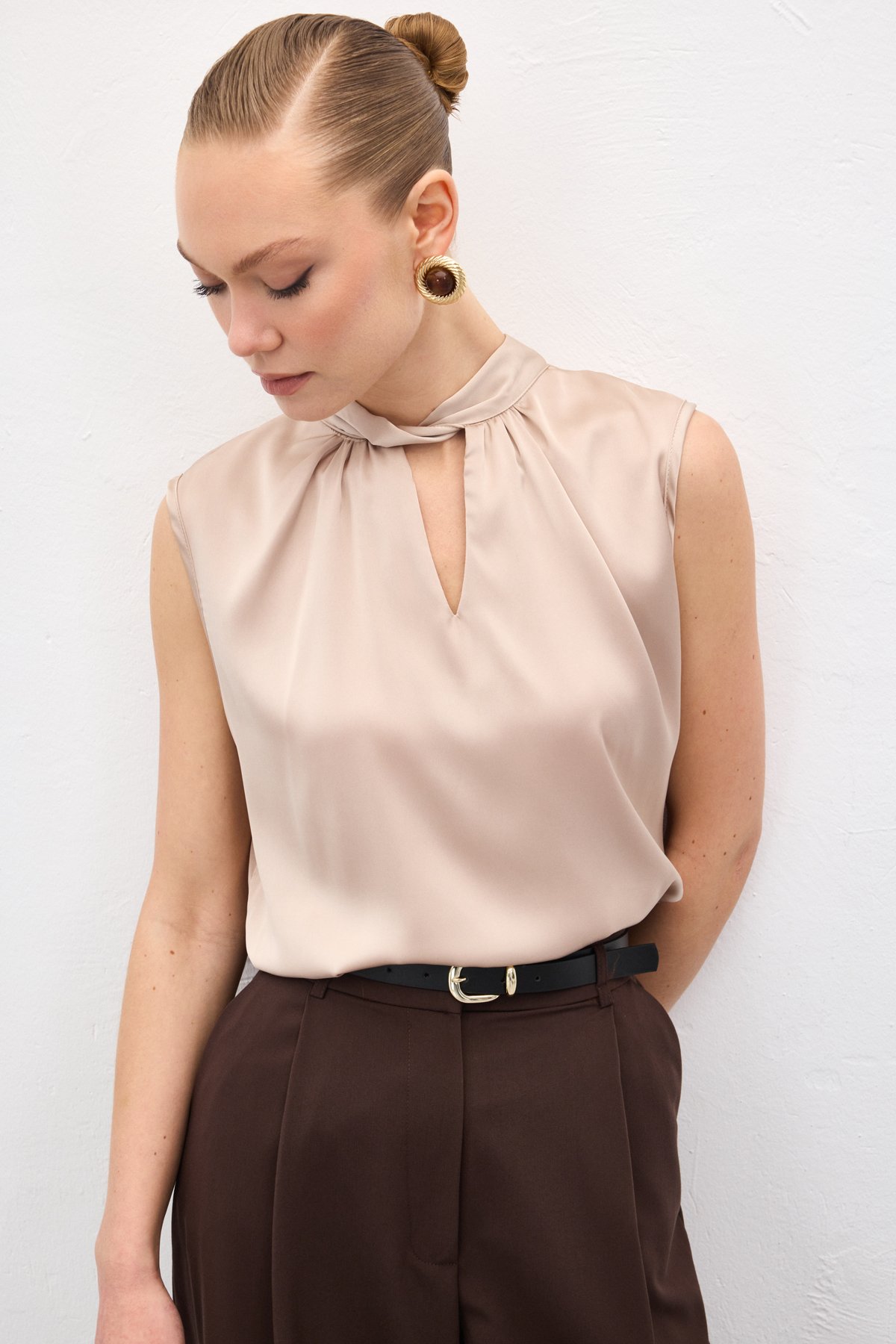 Collar Detailed Satin Blouse - Beıge