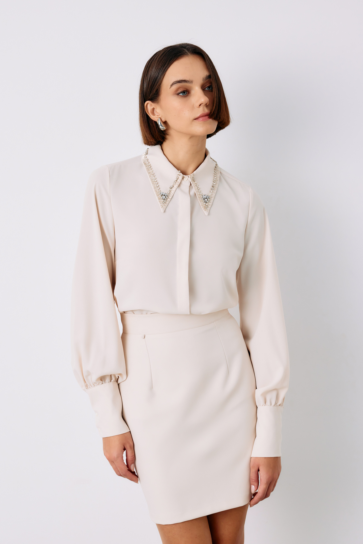 Yaka İşlemeli Gömlek - BEJ