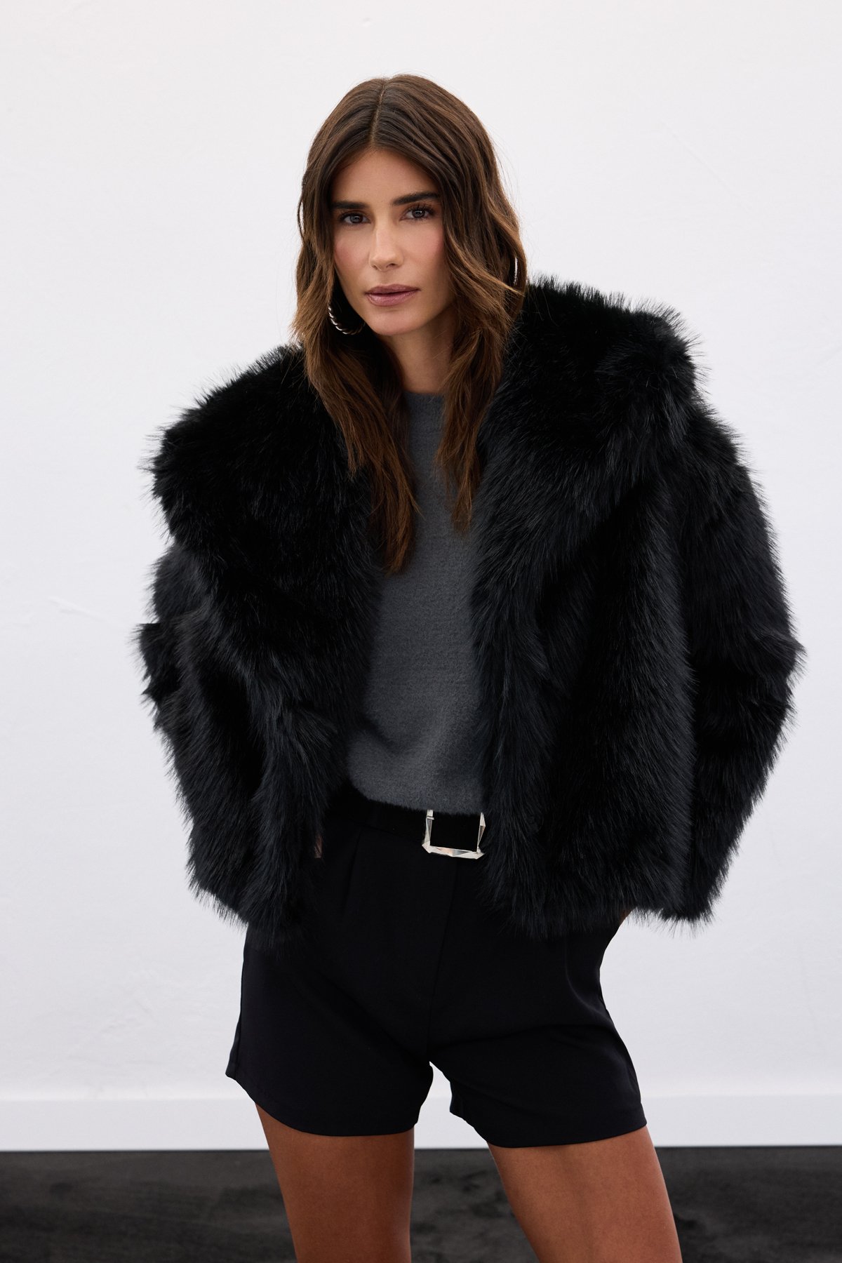 Yakalı Kürk - Siyah